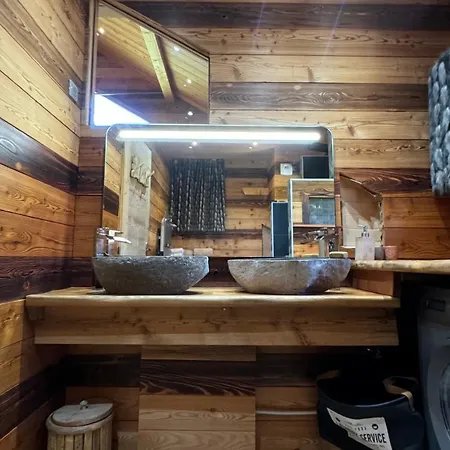 Un Brin Cosy Неваш